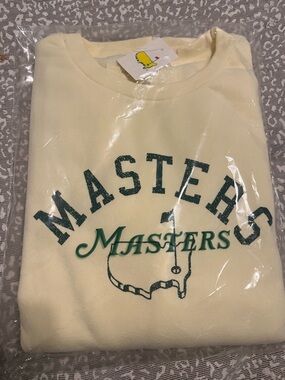 NWT Unisex Sz M Crewneck Sweatshirt - Yellow & Green with Masters logo